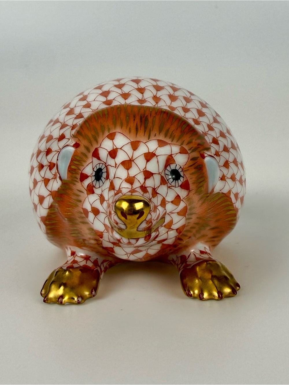 HEREND HEDGEHOG Rust Fishnet Figurine Made In Hungary hand painted